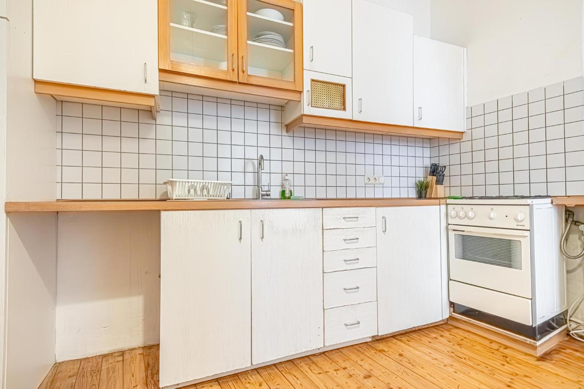 Simple Apartment Near Wiener Stadthalle ภายนอก รูปภาพ